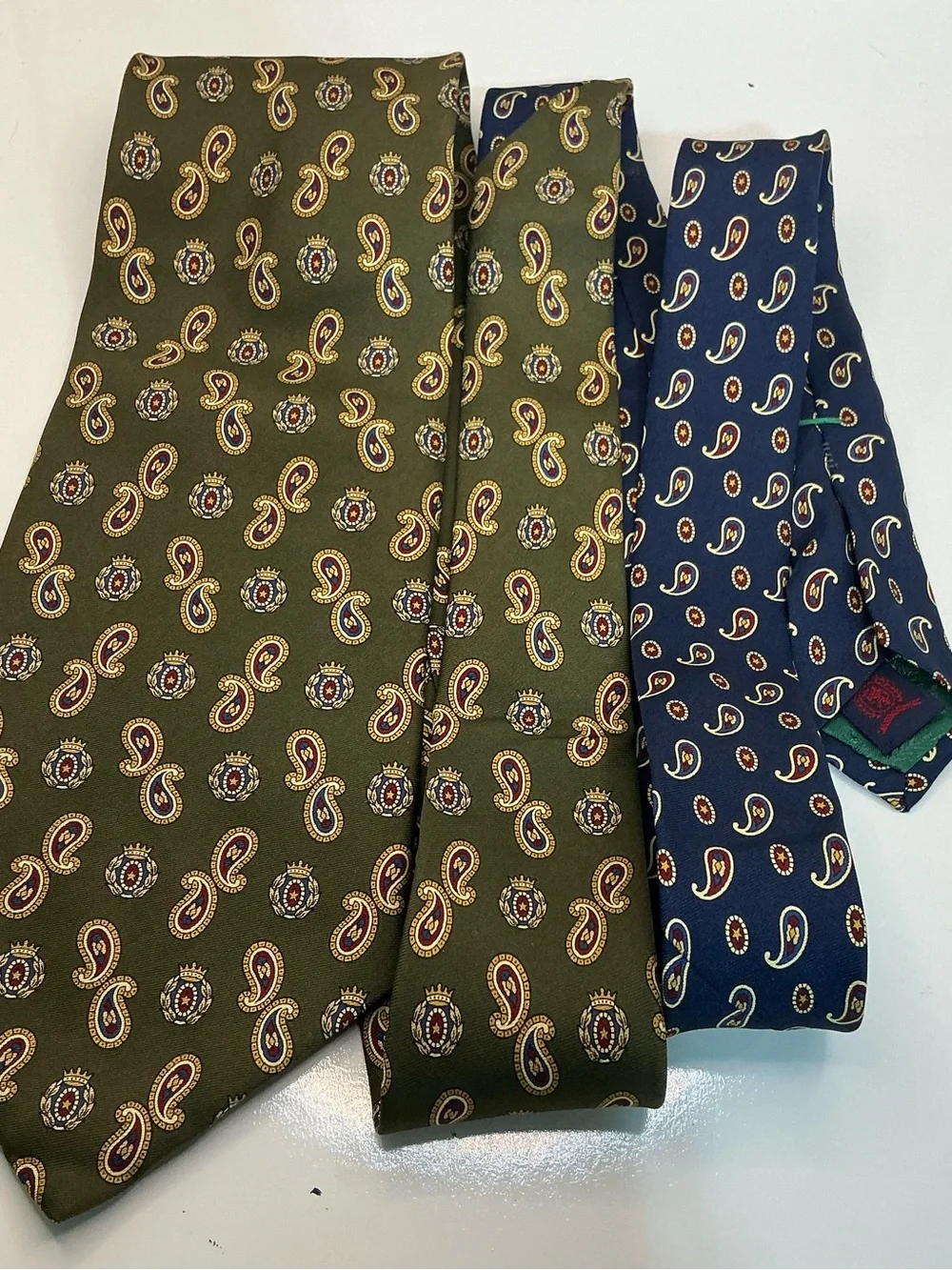 Tommy Hilfiger Olive Green Paisley Silk Tie with Maroon and Gold Accents